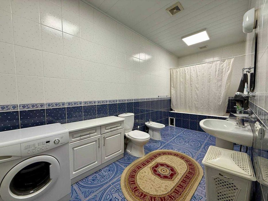 Дом 722 м², участок 8 соток, Юнусабад, Сампи, бассейн