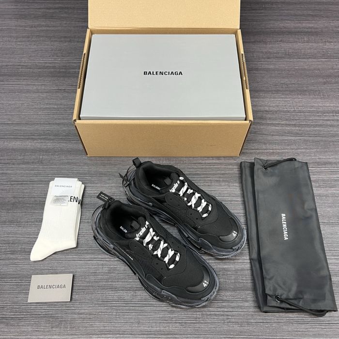 Balenciaga Triple S