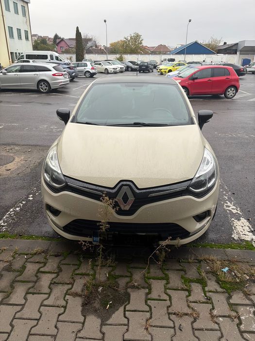 Vând Renault Clio IV zen 2017