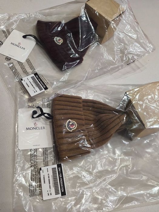 Шапка Moncler, зимна