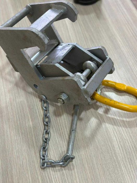 Клиновой замок для опалубки