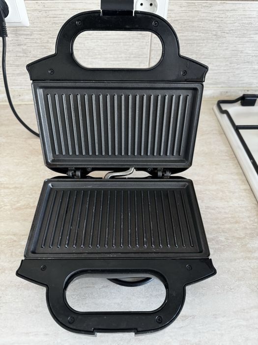 Sandwich maker Tefal Ultracompact