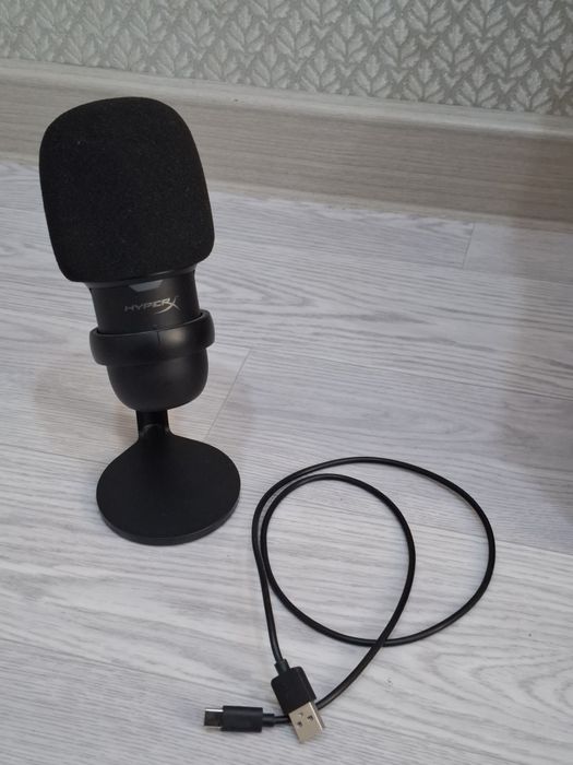 Микрофон HyperX SoloCast Black