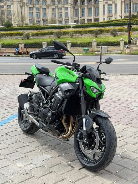 Kawasaki Z 900 1.500 km • Garanție Kawasaki • Revizie la 1.000 km • Fără accidente •