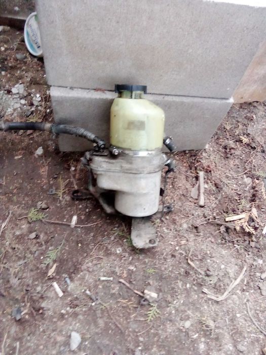 Опел Зафира помпа