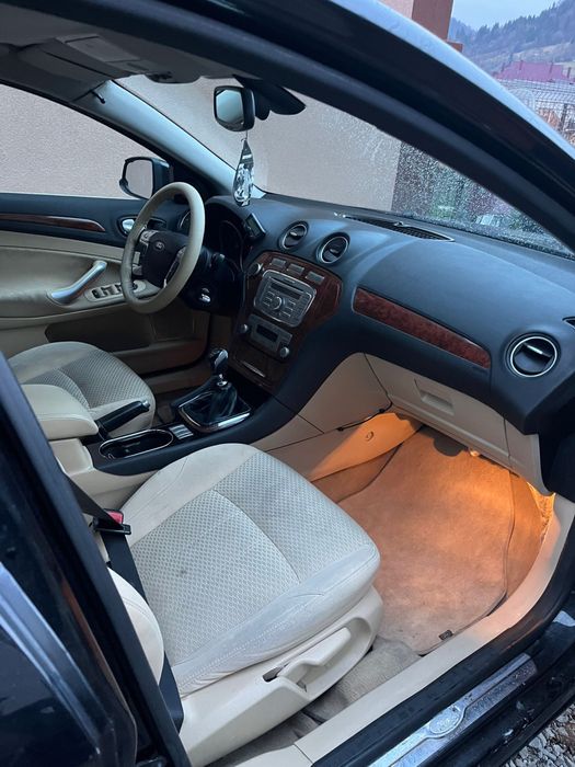Ford Mondeo MK4 Ghia