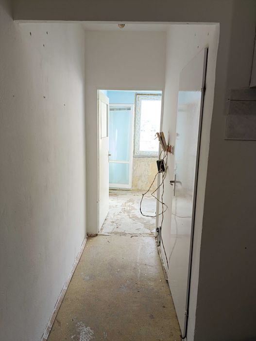 Продава се Двустаен апартамент в Дупница - 50 кв.м за 337 €/кв.м - Снимка #4