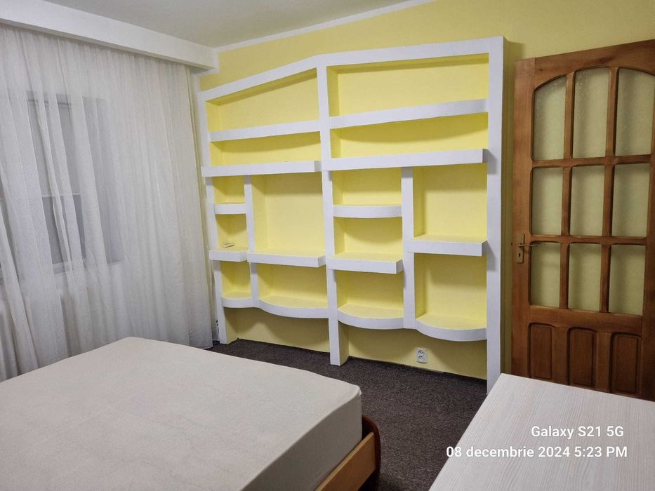 Apartament 2 camere decomandat zona Nicolina II