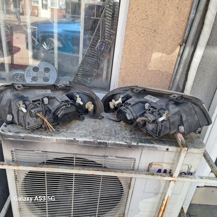 Оригинални фарове AUDIB6 2001/2005г. VALEO