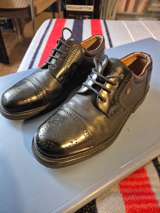 Ocazie ! Pantofi barbatesti de tip Oxford piele naturala, brand K.N.K, marime 46, noi