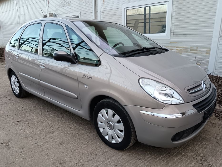 Xsara Picasso (77000 km).