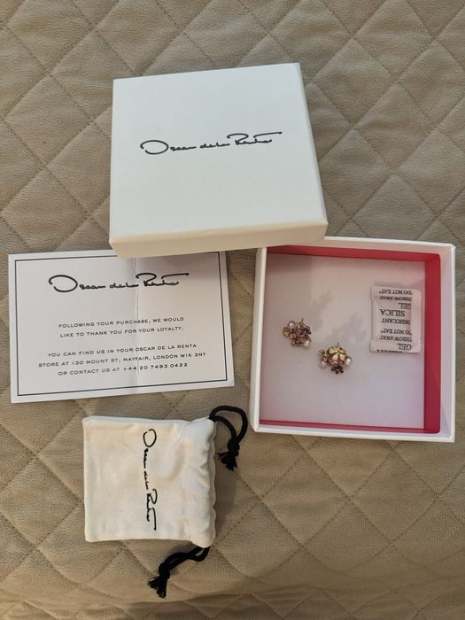 Оригинални обеци Oscar de la Renta