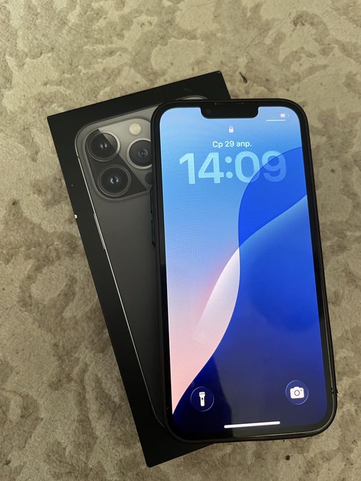 Продам айфон 13про