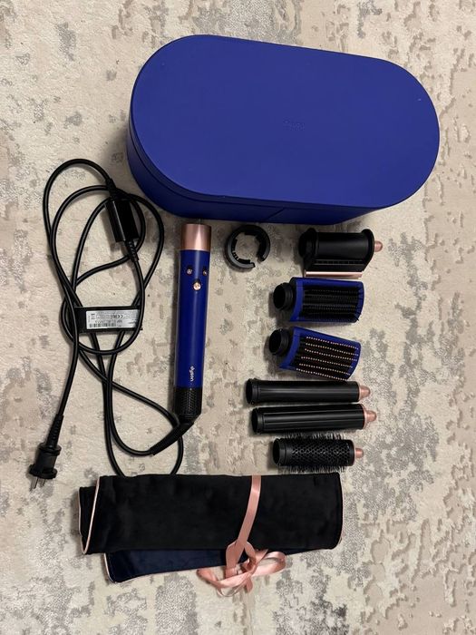 Stilizator Dyson HS05