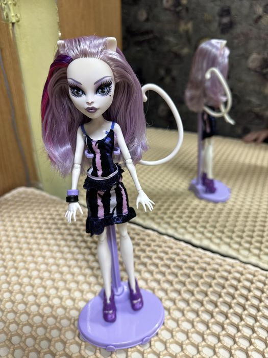 Продам куклу монстр хай!