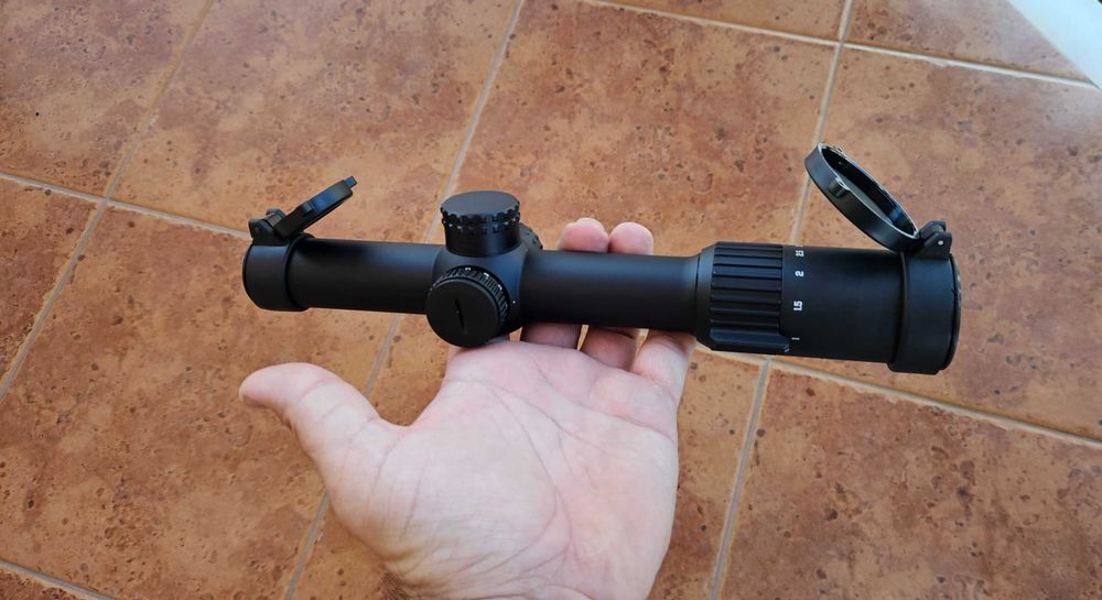 Оптика Monstrum Banshee 1-8x24 LPVO Rifle Scope