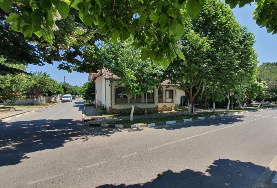 Продава се Заведение в Гурково - 167 кв.м за 557 €/кв.м - Снимка #2