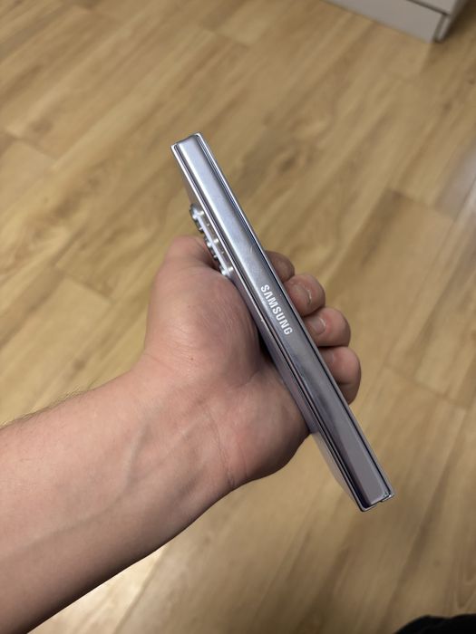 Самсунг Z Fold 5