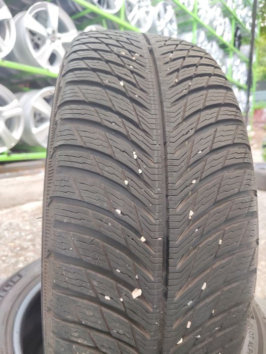 2 бр 205/55/17 Michelin