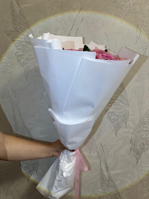 Розовые розы,27шт