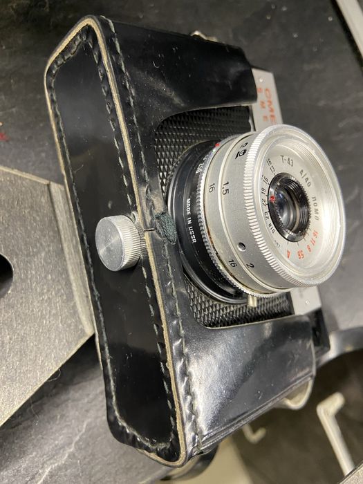 Фотоапарт Смена 8М с оргинален калъф