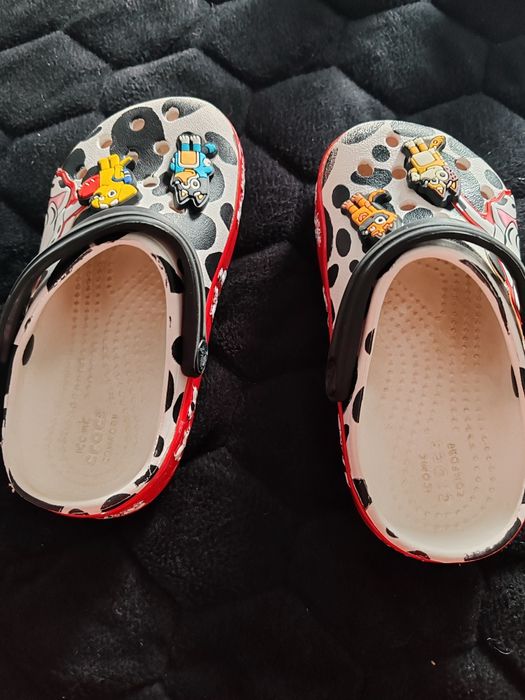 Papuci crocs C7 și C8