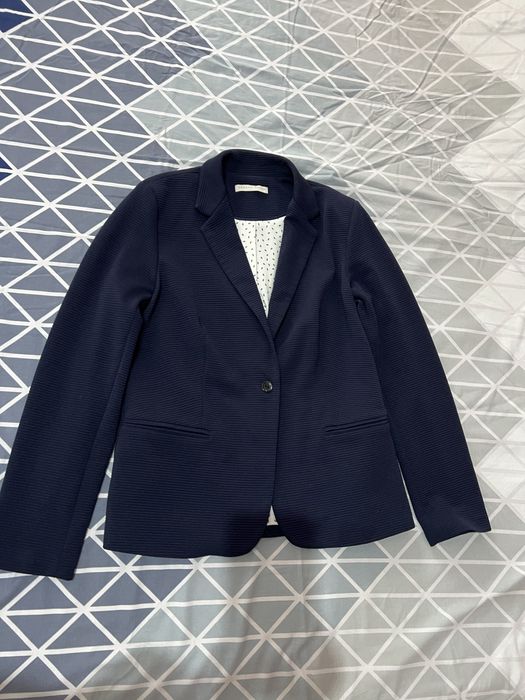 Дамско сако в тъмно син цвят