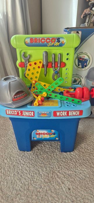 Детска работилница с инструменти