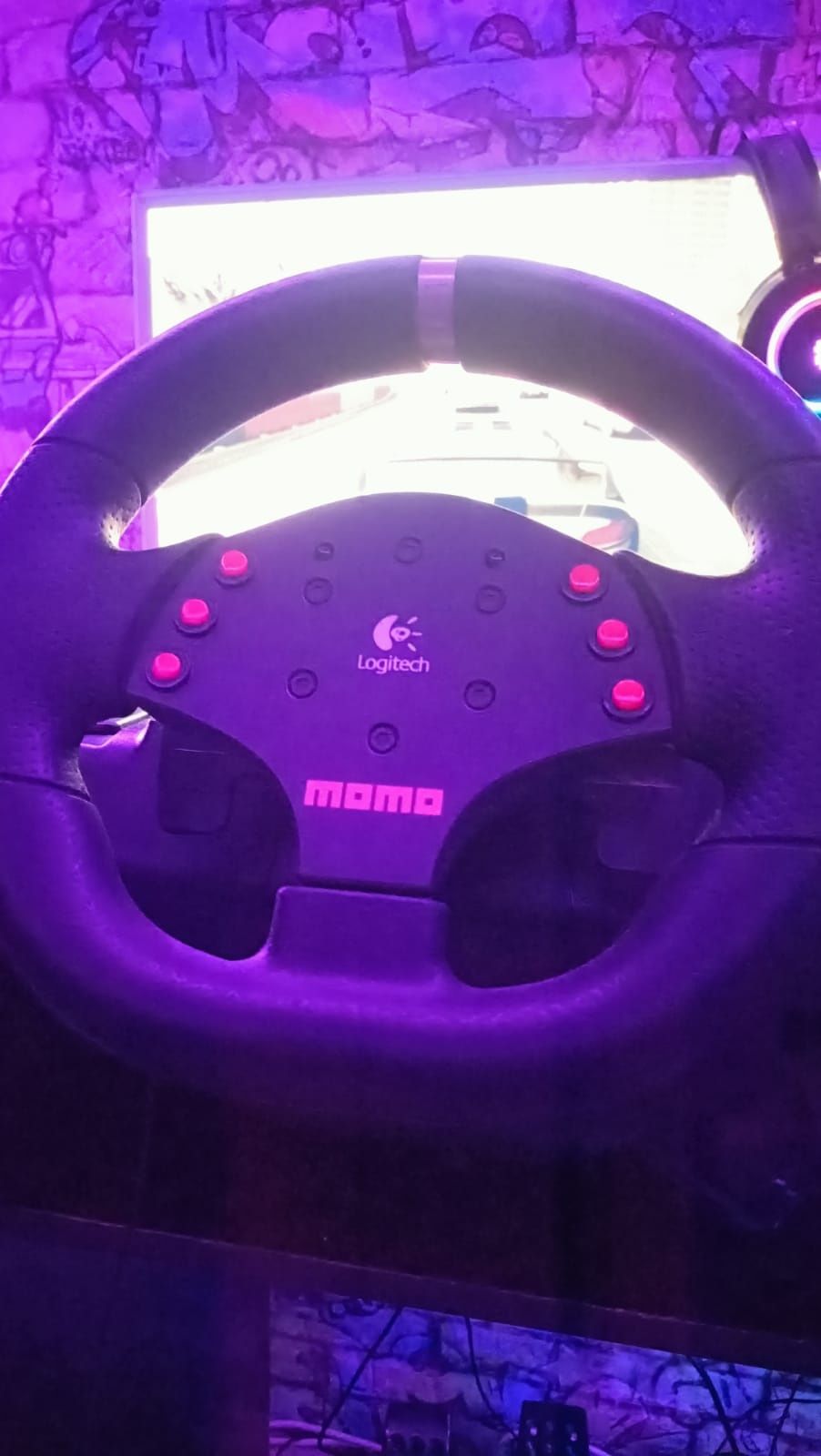 Руль Logitech momo racing логитеч момо рейсинг: 15 000 тг. - Аксессуары ...