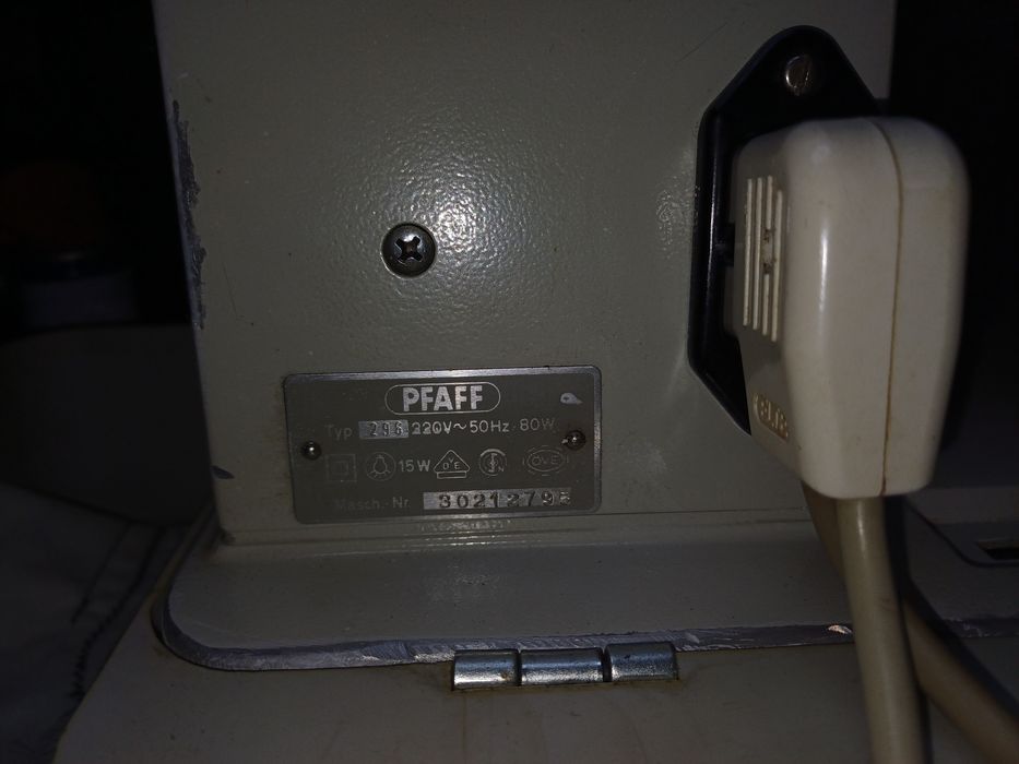 Masina cusut PFAFF 296 functionala