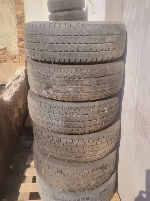 Piese de mașină p