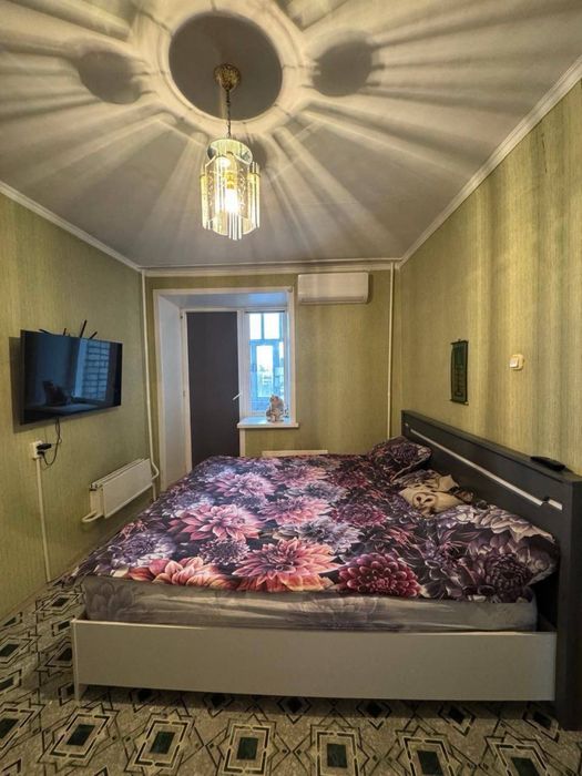 Продам 4 ком квартиру мкр Васильковский 33