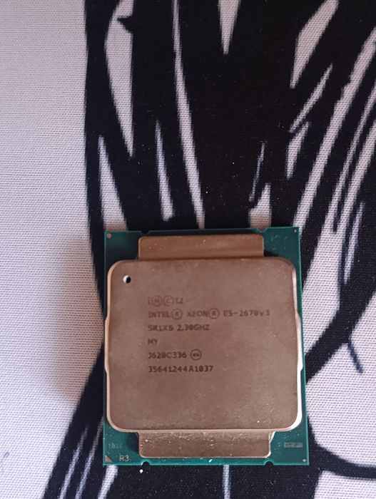 продам Xeon e5 2670V3