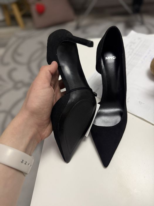 Официални обувки Mango