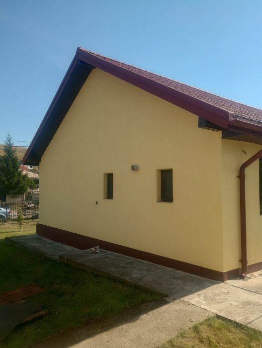 Casa cu teren 1000mp, proaspta renovata, Letcani, Iasi