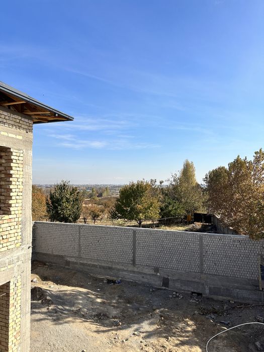 Тошкент тумани Олтин тепа,Рамаданда Йул юзида ховли сотилади 6 сотих