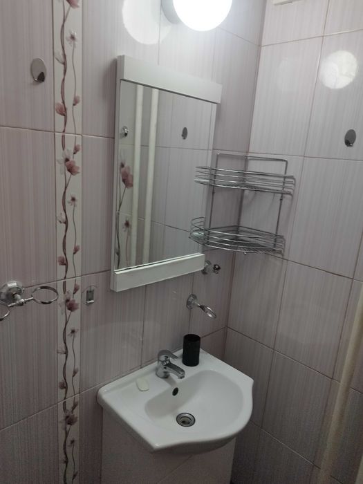 Дава се под наем Двустаен апартамент в София, Мусагеница - 65 кв.м за 459 € - Снимка #1