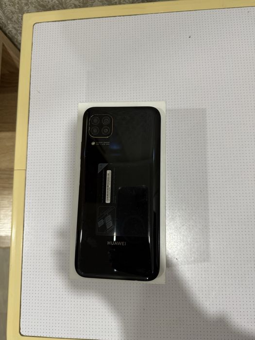Продам Huawei P40 lite