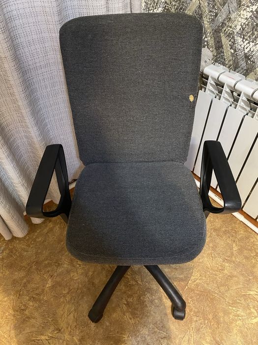 Продам офисное кресло