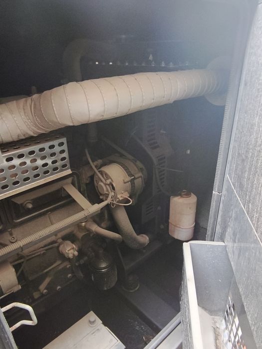 Продаётся генератор солярка 70-85 ват, шумный