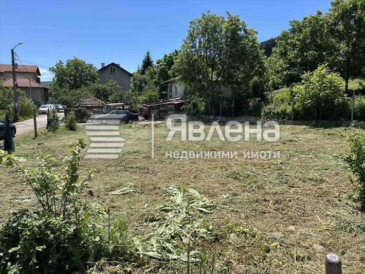 Продава се Парцел в с. Кокаляне, Област София-град - 608 кв.м за 297 €/кв.м - Снимка #1