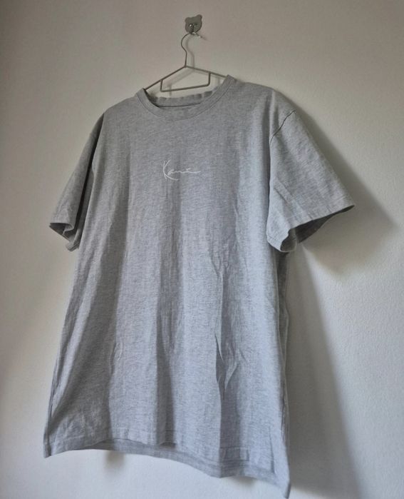 Tricou Karl Kani gri cu semnătura logo,mărimea S