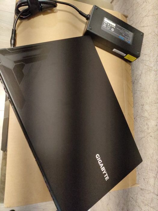 NoU! Gaming Gigabyte RC555, i7-13620H, RTX4060 8Gb, 32Gb, SSD 1Tb Iasi ...