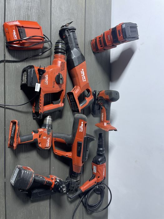 Hilti de la 300 ron  buc