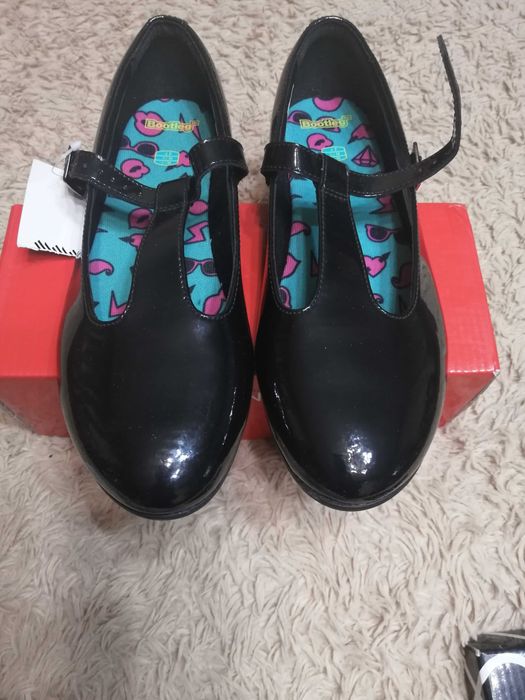 Школьные туфли для юной модницы