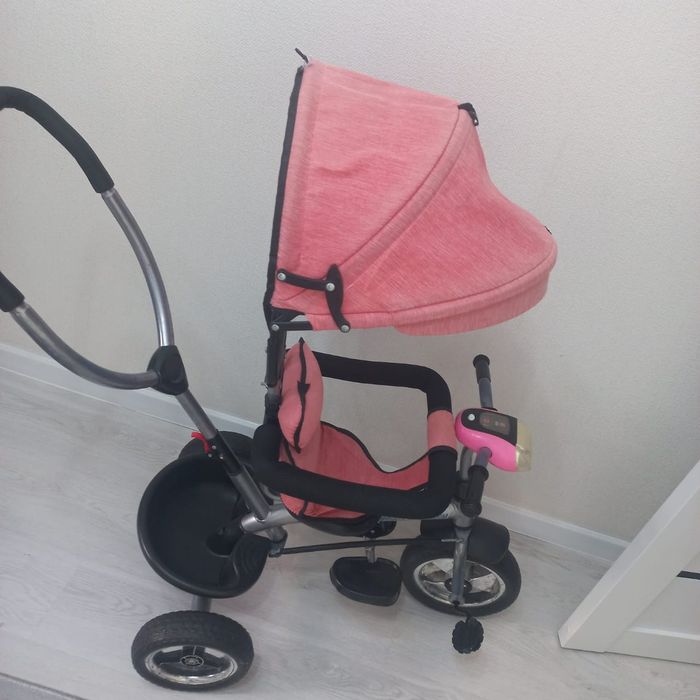 Трёхколёсный велосипед