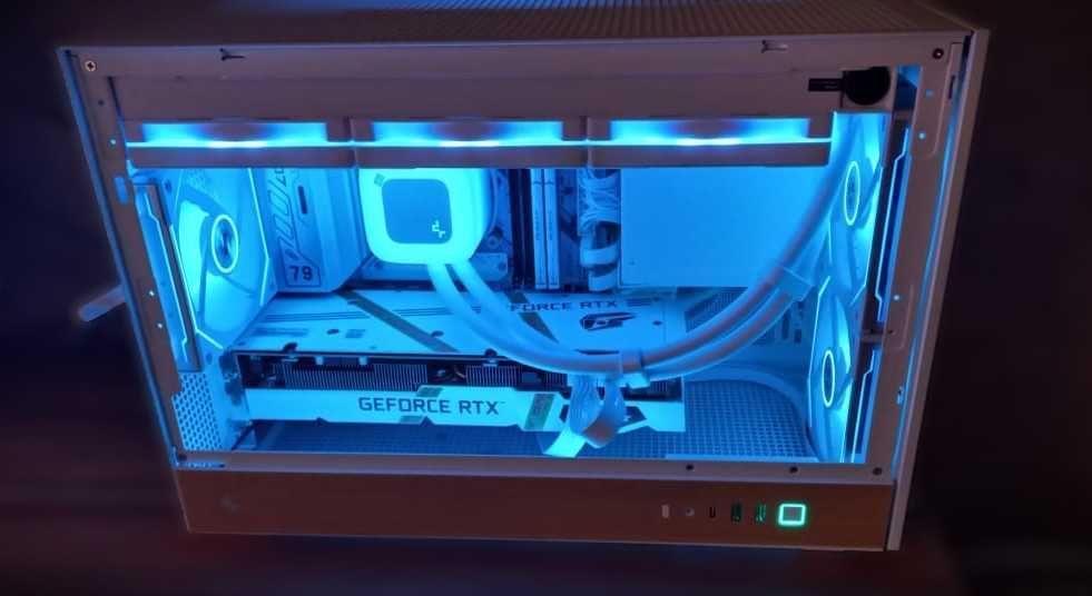 А чего смотрим берем "WR" 12100F+3070+16Gb+512Gb