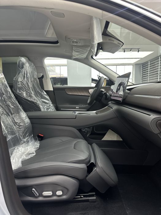 Leapmotor C11 300KM Luxury Lidar Gibrid Restayling Dop opsiya FULL