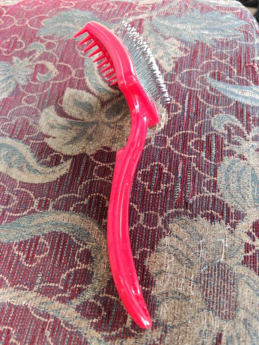 Расчёска для кошек и собак