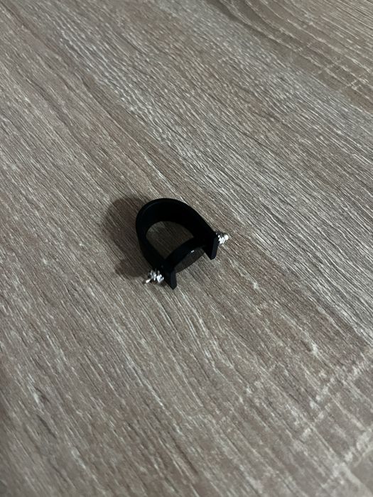 Продам кольцо, размер 16 (новый)